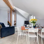Przytulny Blisko Plazy By Renters Apartment Pobierowo