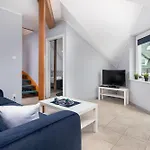 Przytulny Blisko Plazy By Renters Apartment Pobierowo